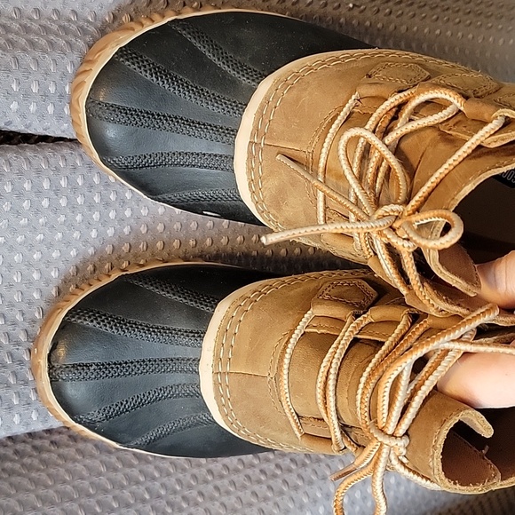 Sorel Out 'N About Weatherproof Booties Size 10 - Picture 2 of 6